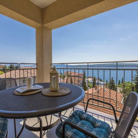 Bruno Appartement Crikvenica Buitenkant foto