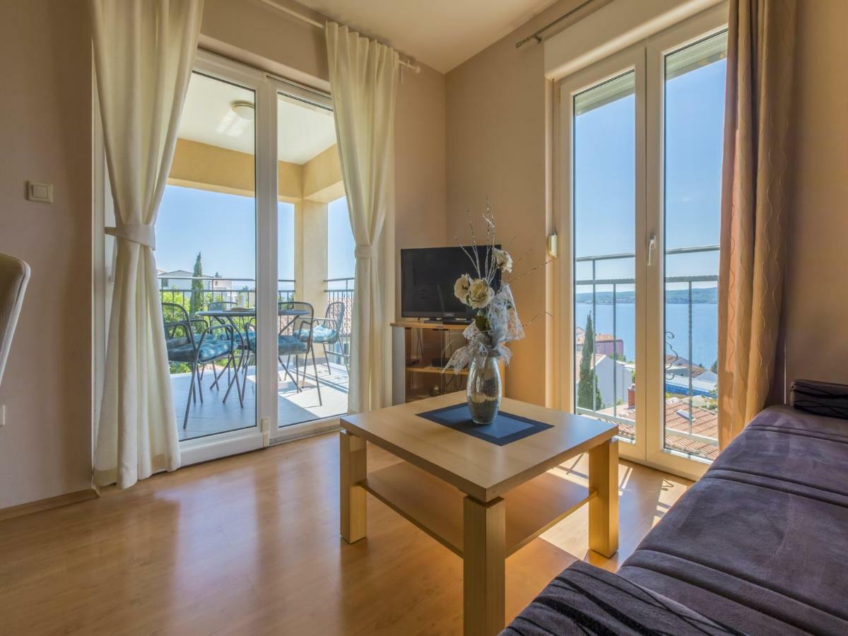 Bruno Appartement Crikvenica Buitenkant foto